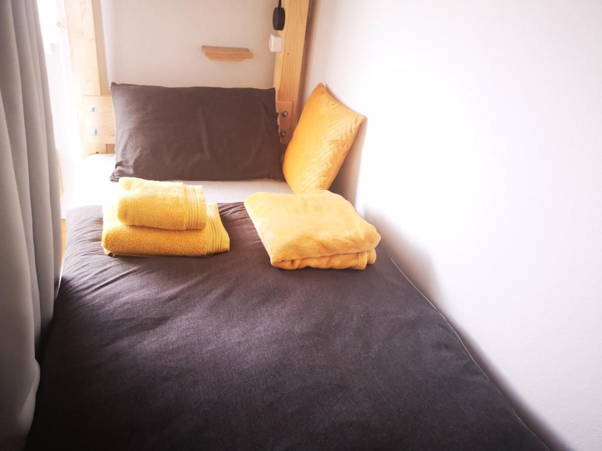 Family Surf Home - Hostel Mafra Luaran gambar