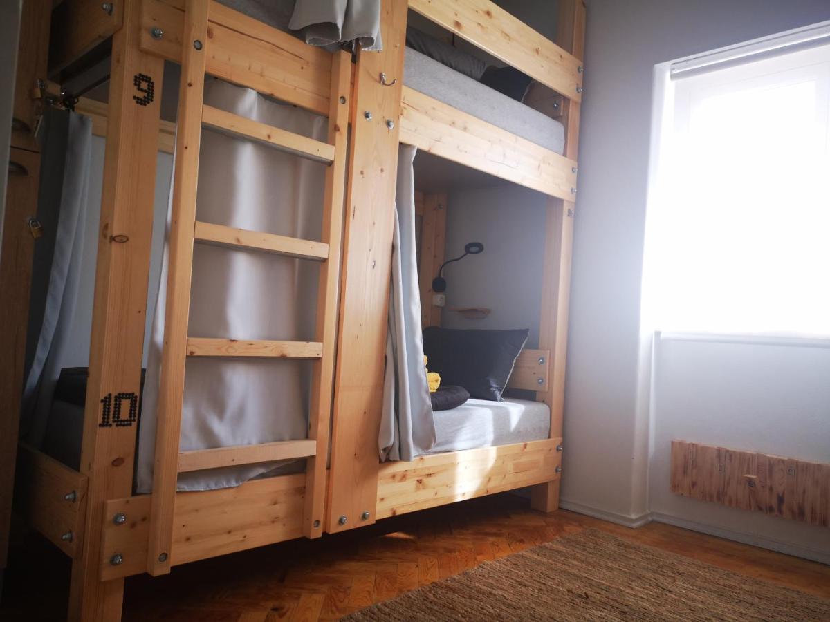 Family Surf Home - Hostel Mafra Luaran gambar